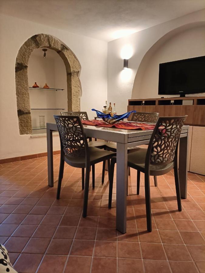 Locazione Turistica La Gesualda Apartment Castelnuovo Magra Exterior photo